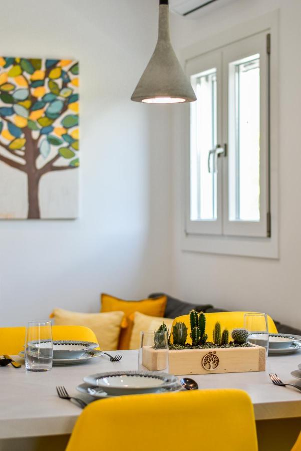 White Rock Milos Suites Adamantas  Exterior foto