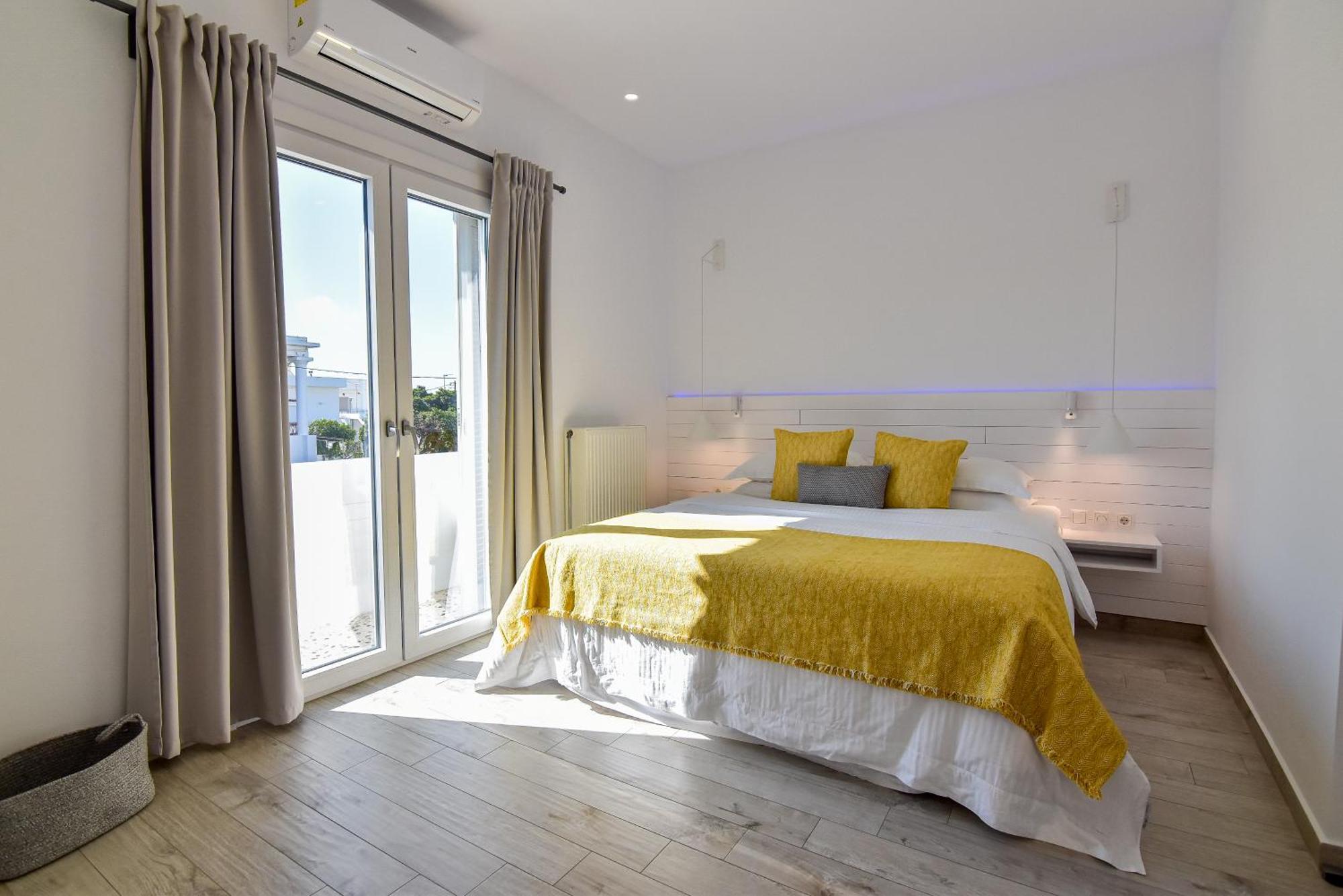 White Rock Milos Suites Adamantas  Habitación foto