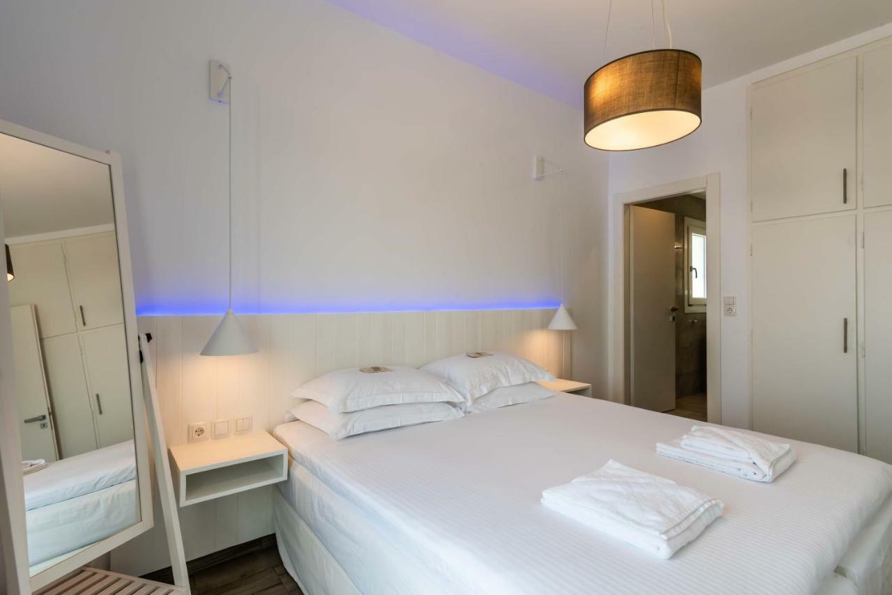 White Rock Milos Suites Adamantas  Exterior foto