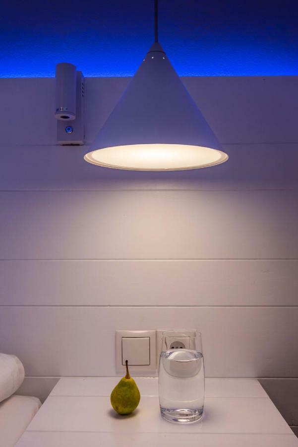 White Rock Milos Suites Adamantas  Exterior foto