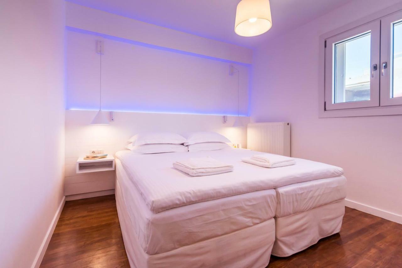 White Rock Milos Suites Adamantas  Exterior foto